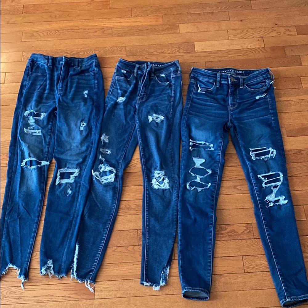 3 pairs size 2 American Eagle jeans.